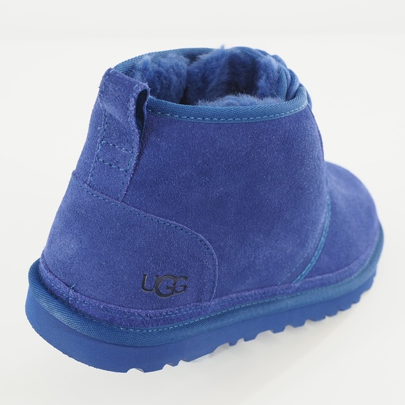 UGG Neumel Lace-Up Heritage Chukka Boots - Picture 7 of 10